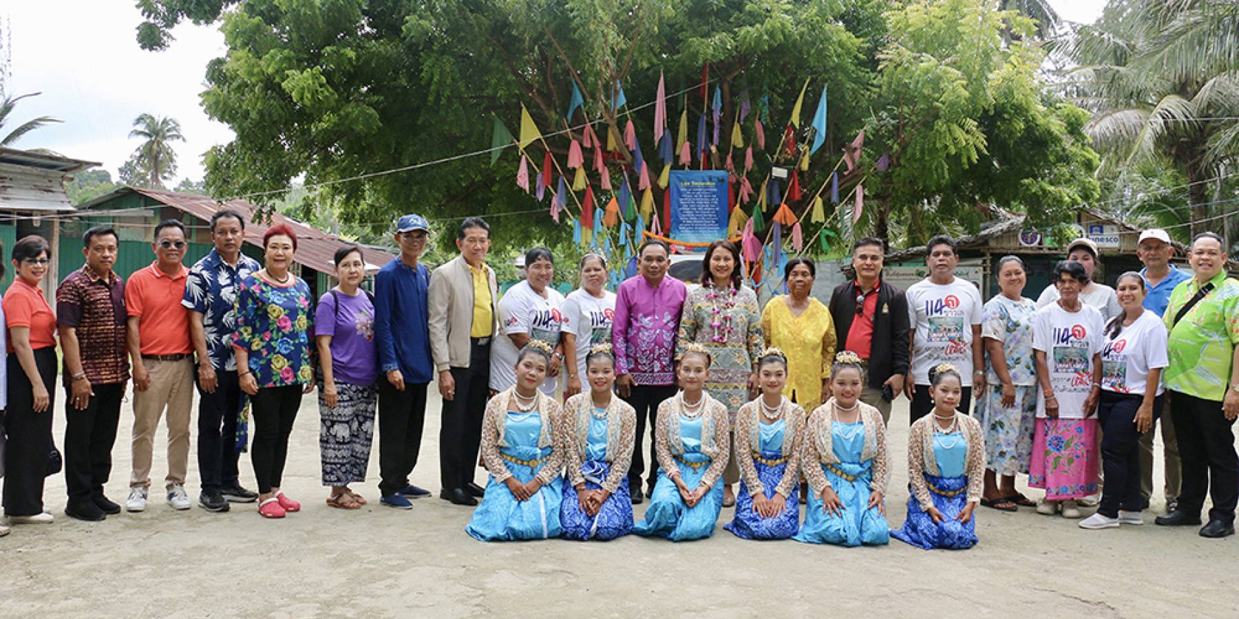 ศูนย์คุณธรรมร่วมงานมหกรรมวัฒนธรรม “วิถีชาวเล เสน่ห์หลีเป๊ะ” สืบสานประเพณีลอยเรืออูรักลาโว้ย จังหวัดสตูล